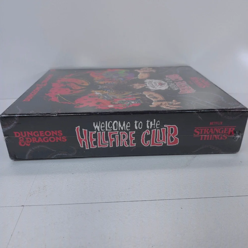 Stranger‎ Things Dungeons & Dragons Welcome to the Hellfire Club Starter Set New